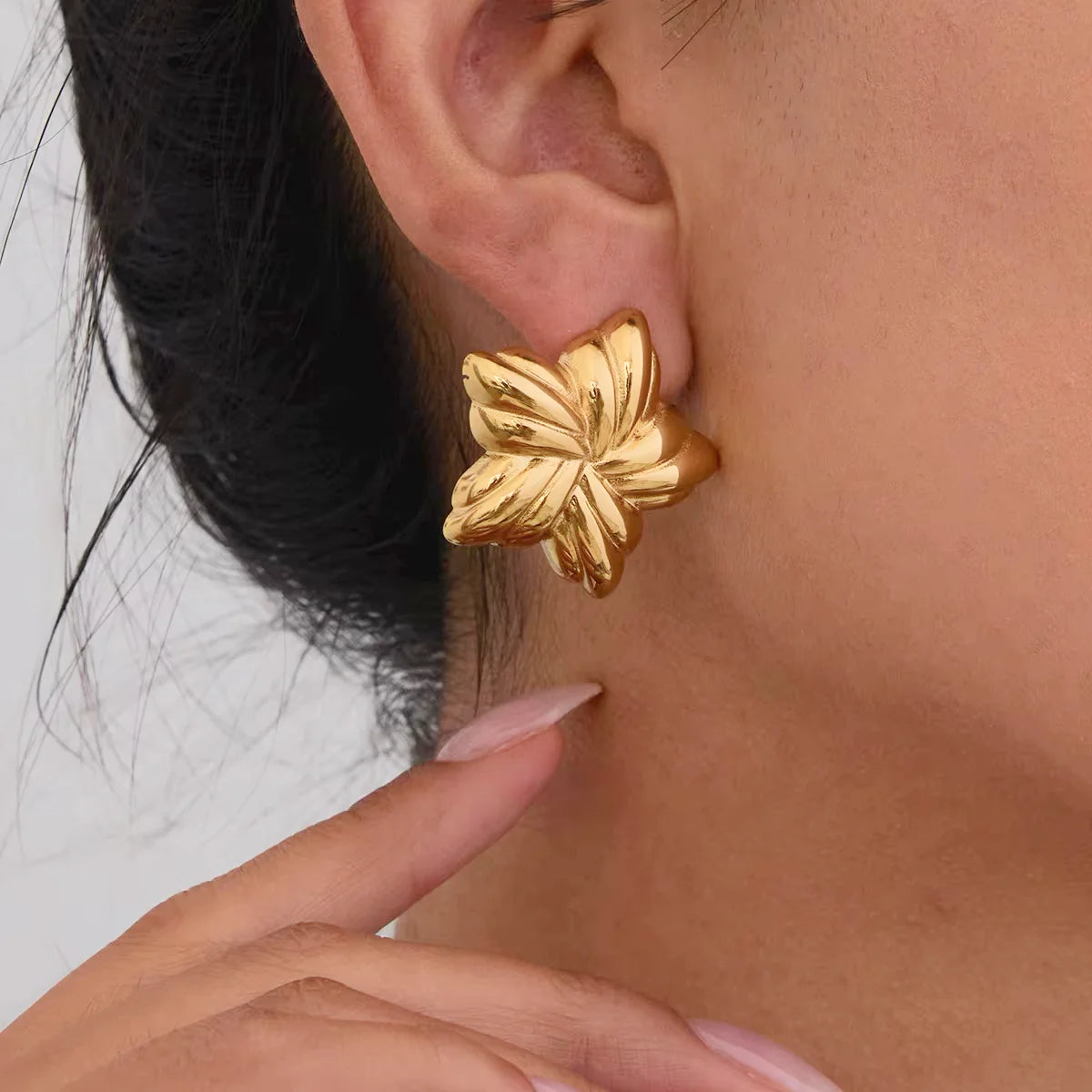 Gold Star Stud Earrings