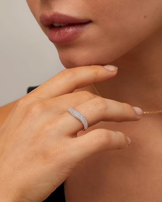 The Wavy Ring