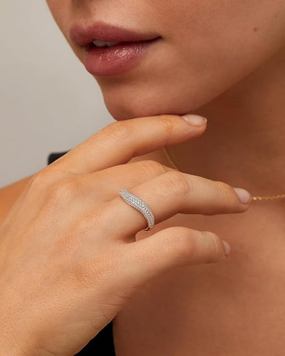 The Wavy Ring