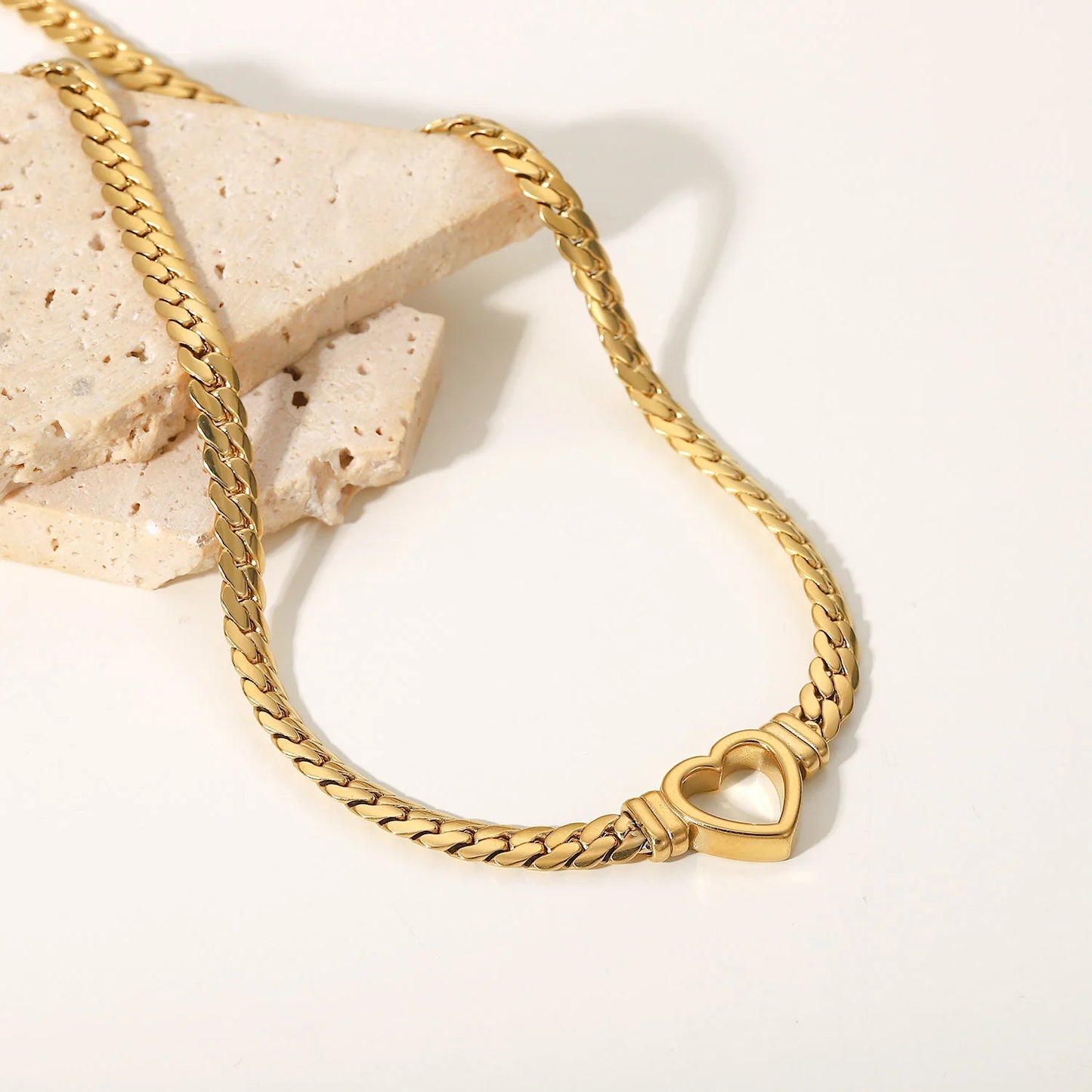 Heart choker necklace