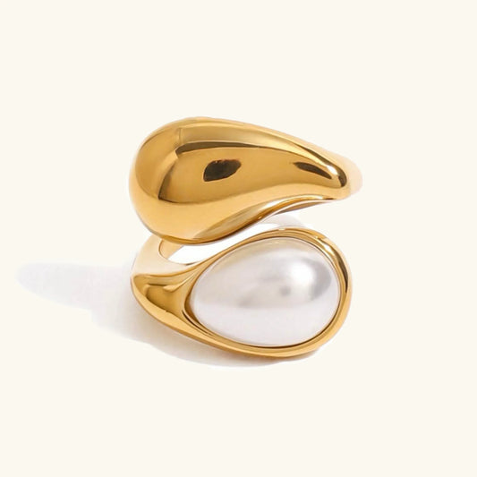 Pearl & Amber Ring