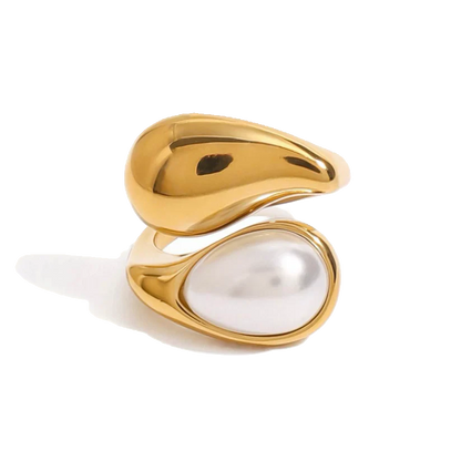 Pearl & Amber Ring